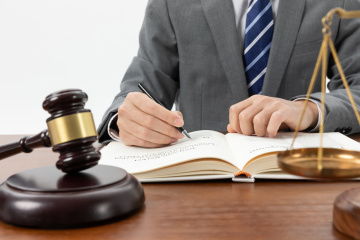上海律师与免费法律咨询 如何高效获取专业法律支持